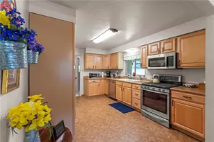 70 Fairmont Ave, East Washington Boro, PA 15301 - Photo 11