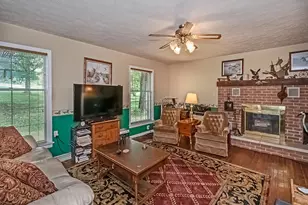 242 Camp Run Rd, Lancaster Township, PA 16037 - Photo 19
