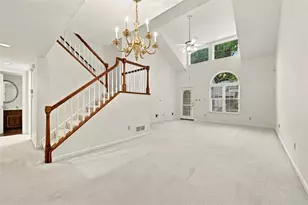 599 Newport Dr, Pittsburgh, PA 15235 - Photo 11