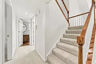 599 Newport Dr, Pittsburgh, PA 15235 - Photo 15