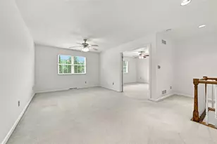 599 Newport Dr, Pittsburgh, PA 15235 - Photo 23