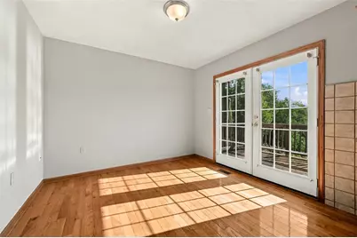 723 Edmond St, Pittsburgh, PA 15224 - Photo 11