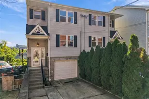 723 Edmond St, Pittsburgh, PA 15224 - Photo 1