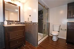 433 Ridgemont Dr, Pittsburgh, PA 15220 - Photo 25