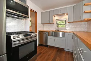 433 Ridgemont Dr, Pittsburgh, PA 15220 - Photo 9