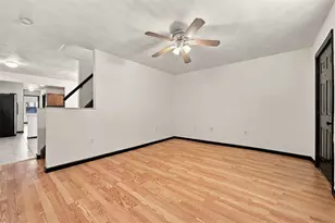 442 Pearl St, Pittsburgh, PA 15224 - Photo 9