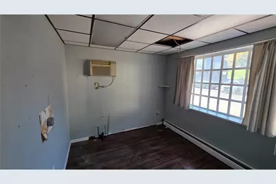 6435 Library Rd, South Park, PA 15129 - Photo 27