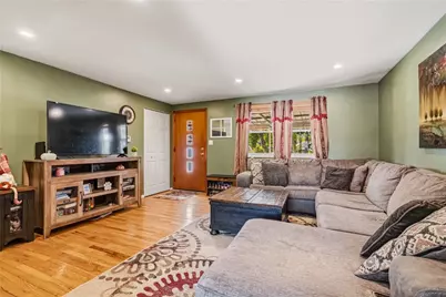1544 Loretta Dr, Pittsburgh, PA 15235 - Photo 7