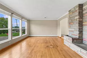 125 Schar Ct, Pittsburgh, PA 15209 - Photo 7