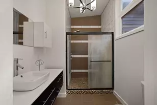 1645 Pegher Ln, Pittsburgh, PA 15143 - Photo 19