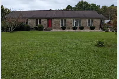637 Wallace Run Rd, Big Beaver, PA 15010 - Photo 1