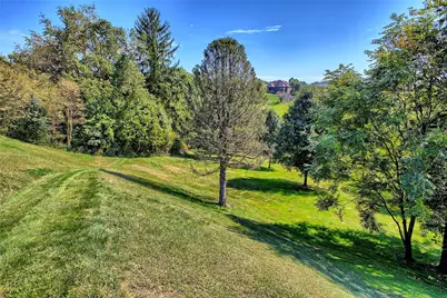 7521 Natalie Ln, North Huntingdon, PA 15642 - Photo 43