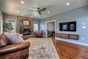 7521 Natalie Ln, North Huntingdon, PA 15642 - Photo 5