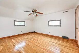 1050 Ardmore Manor Dr, Pittsburgh, PA 15221 - Photo 15