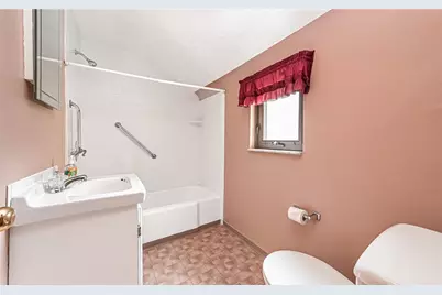 1050 Ardmore Manor Dr, Pittsburgh, PA 15221 - Photo 13