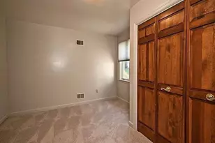 107 Fox Ridge Farms Dr, Pittsburgh, PA 15215 - Photo 19