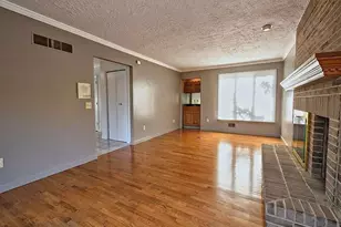 107 Fox Ridge Farms Dr, Pittsburgh, PA 15215 - Photo 11