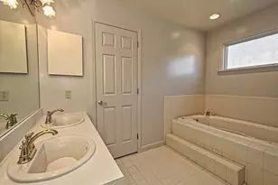 107 Fox Ridge Farms Dr, Pittsburgh, PA 15215 - Photo 15