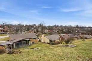 4782 Barone Dr, Pittsburgh, PA 15227 - Photo 37