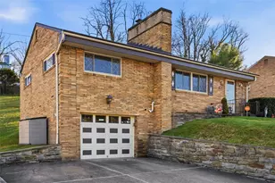 4782 Barone Dr, Pittsburgh, PA 15227 - Photo 3