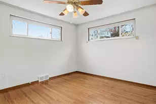 4782 Barone Dr, Pittsburgh, PA 15227 - Photo 23