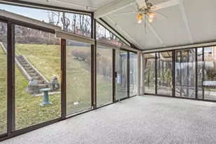 4782 Barone Dr, Pittsburgh, PA 15227 - Photo 19