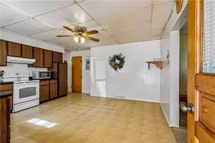 31 Daisy Ln, W Pike Run Twp, PA 15427 - Photo 17