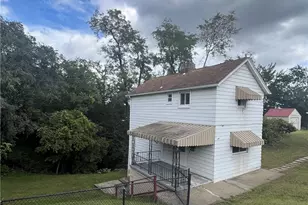 1360 Center St, McKees Rocks, PA 15136 - Photo 3
