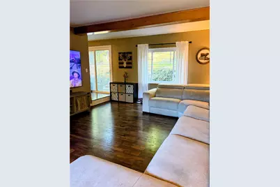 451 Saratoga Dr, Pittsburgh, PA 15236 - Photo 11