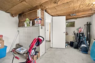 330 Saratoga, Pittsburgh, PA 15236 - Photo 23