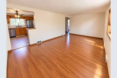 1321 Hornbake Dr, Jefferson Hills, PA 15025 - Photo 9