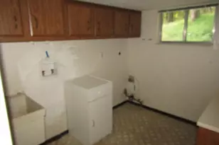 3808 Edinburg Dr, Murrysville, PA 15668 - Photo 13