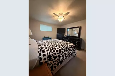 109 Eileen Dr, Pittsburgh, PA 15227 - Photo 9