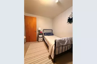 109 Eileen Dr, Pittsburgh, PA 15227 - Photo 13