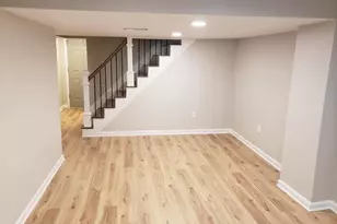 109 Eileen Dr, Pittsburgh, PA 15227 - Photo 19