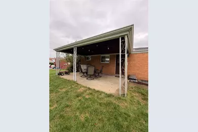 109 Eileen Dr, Pittsburgh, PA 15227 - Photo 27