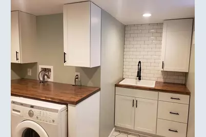 109 Eileen Dr, Pittsburgh, PA 15227 - Photo 21