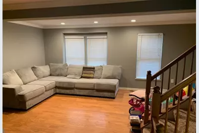 337 Murrays Ln, Pittsburgh, PA 15234 - Photo 9