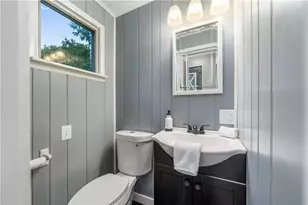 8 Chalfonte Ave, Pittsburgh, PA 15229 - Photo 27