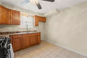 329 Macassar Dr, Pittsburgh, PA 15236 - Photo 9