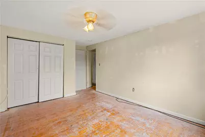 329 Macassar Dr, Pittsburgh, PA 15236 - Photo 19
