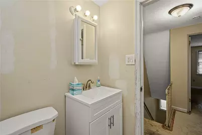 329 Macassar Dr, Pittsburgh, PA 15236 - Photo 21