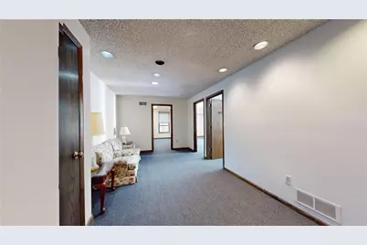 603 McKnight Park Drive Suite B, Ross Twp, PA 15237 - Photo 5