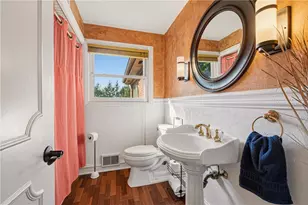 19 Sigrid Dr, Carnegie, PA 15106 - Photo 5