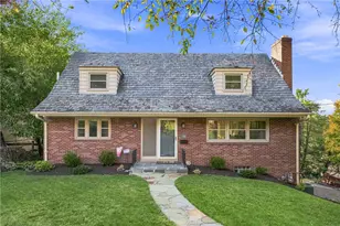 19 Sigrid Dr, Carnegie, PA 15106 - Photo 1