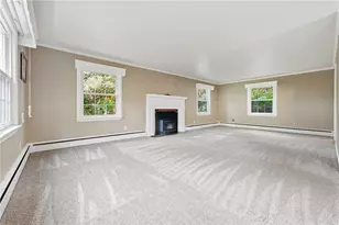 425 Vogan Dr, Mercer Boro, PA 16137 - Photo 9