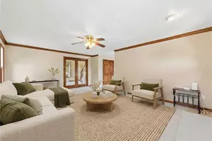 9331 Pembroke Cir, North Huntingdon, PA 15642 - Photo 5