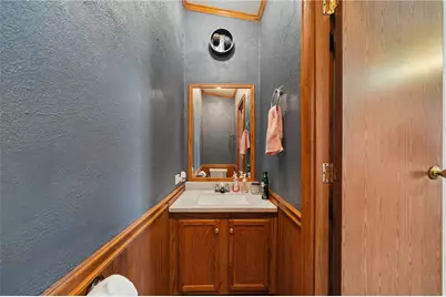 736 Sunset Dr, Donegal, PA 15628 - Photo 13