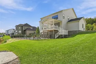 125 Abigail Dr, Adams Township, PA 16046 - Photo 47