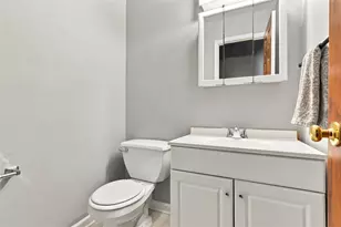 1112 Arrowhead Dr, South Strabane, PA 15301 - Photo 17